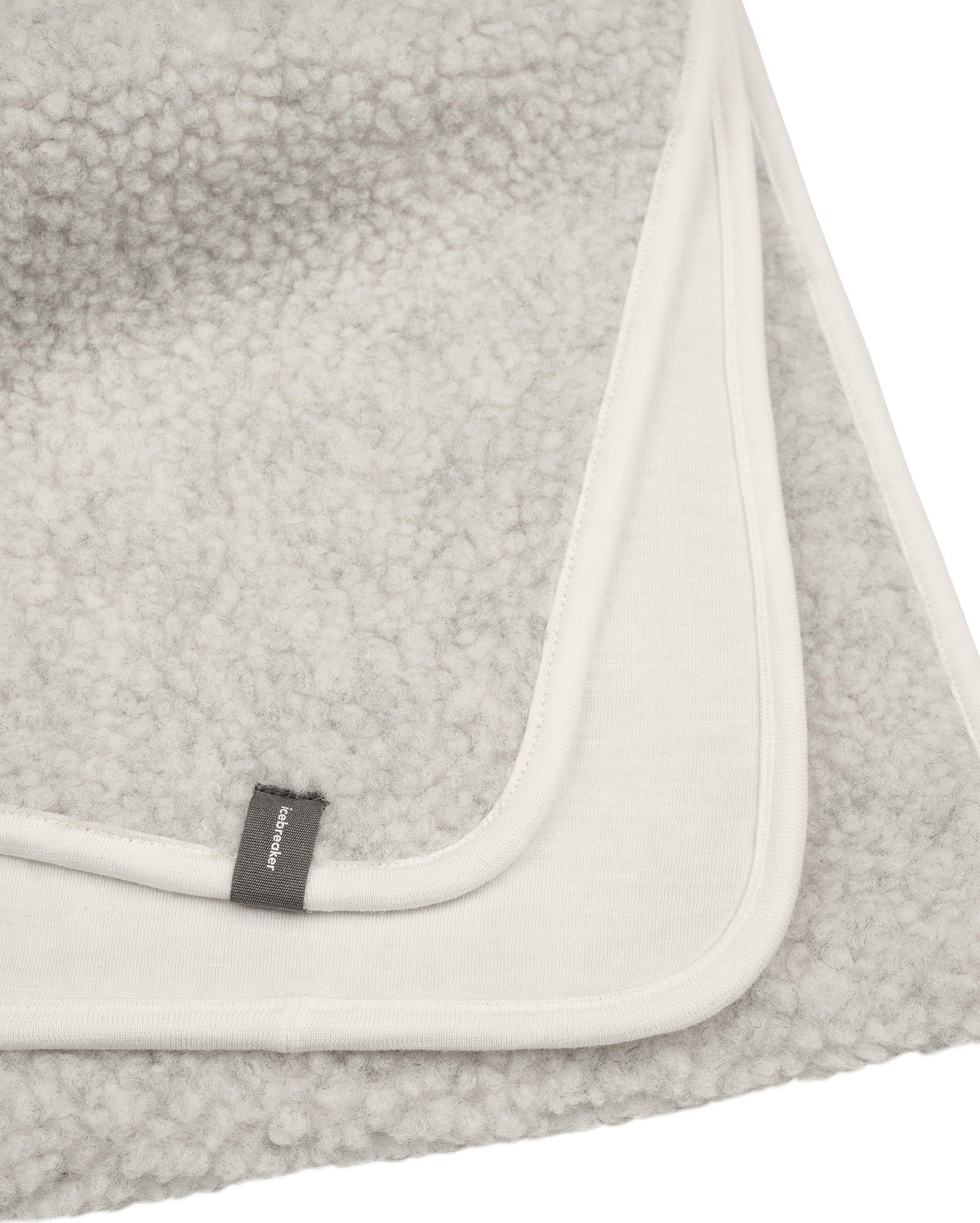 RealFleece Merino High Pile Scarf - Unisex |-|Foulard à poils longs en mérinos RealFleece - Unisexe sold by Altitude Sports product image thumbnail 4