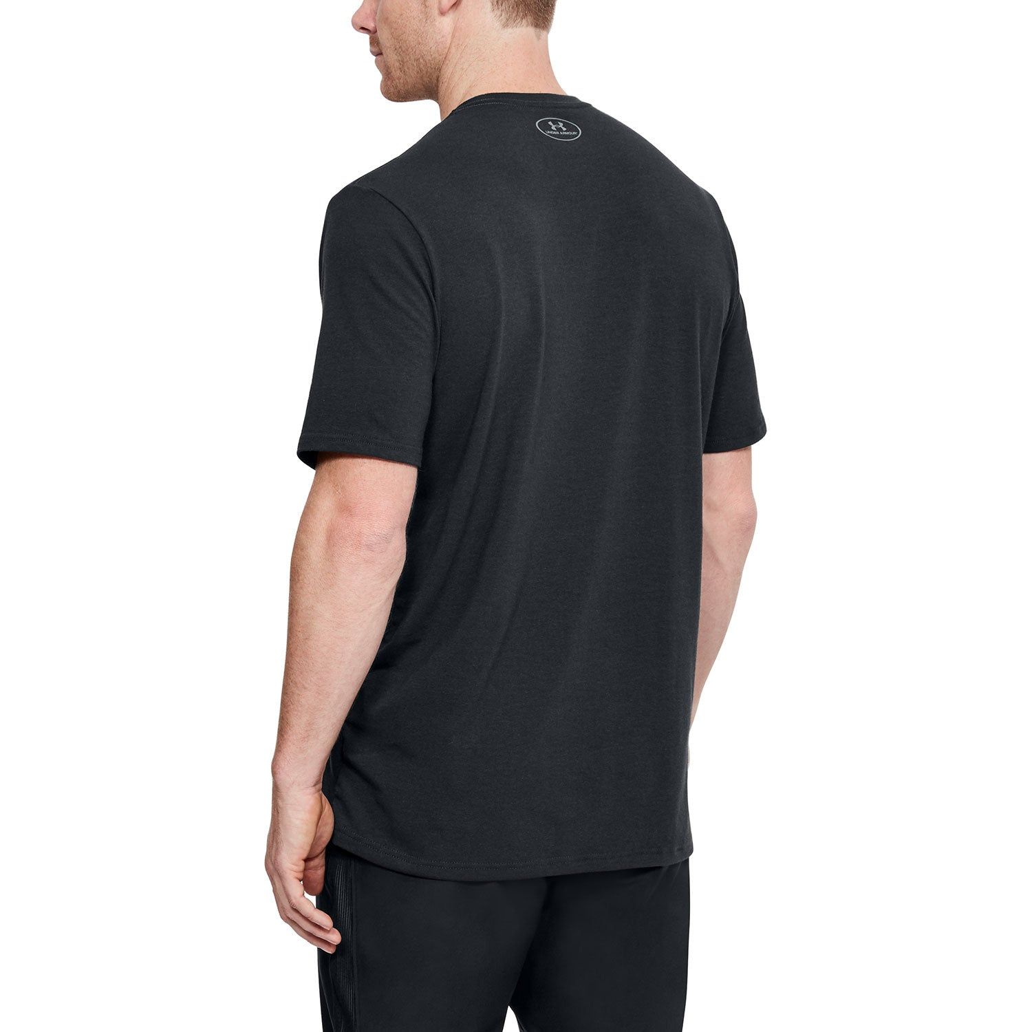 Men's UA Branded Left Chest T-shirt|-|T-shirt UA Imprimé sur la poitrine à gauche Homme sold by Altitude Sports product image thumbnail 4