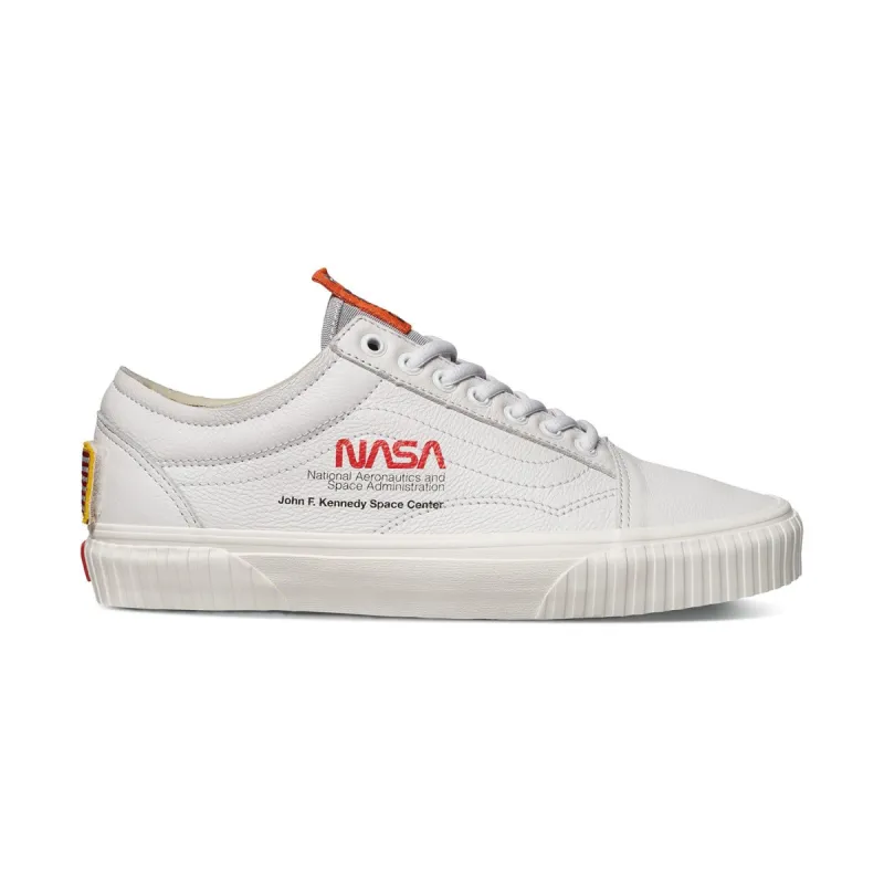 Unisex Old Skool Shoe|-|Chaussures Old Skool Unisexe sold by Altitude Sports