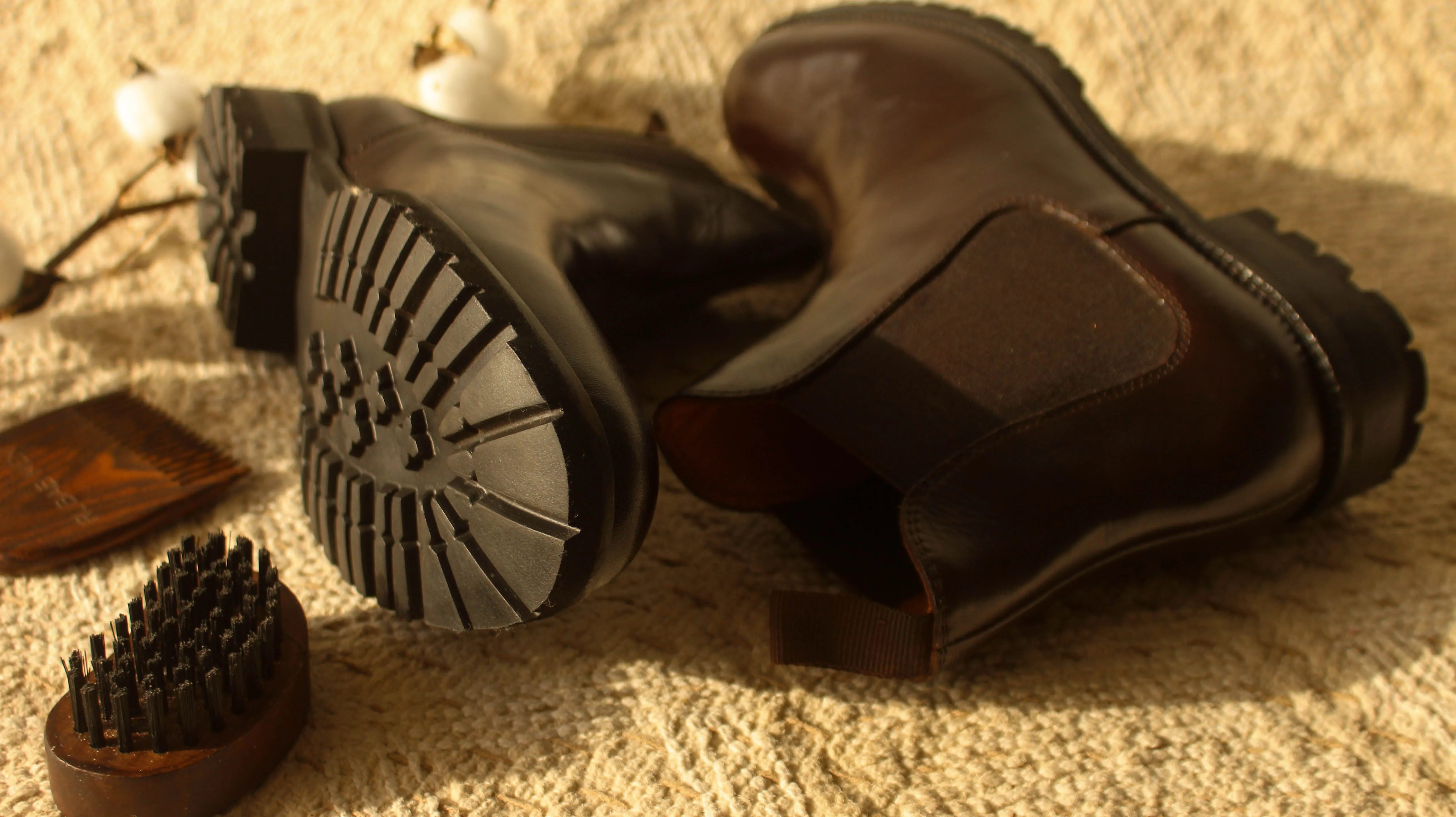 Brown Leather Ferneto Chunky Chelsea Boots - Hiking and Trekking Boots sold by Costoso Italiano product image thumbnail 4