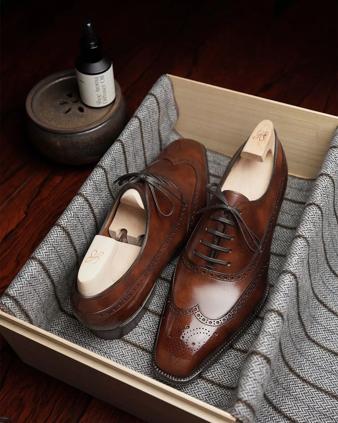 Dark Tan Leather Cedria Brogue Wingtip Oxfords - Formal Shoes sold by Costoso Italiano product image thumbnail 3