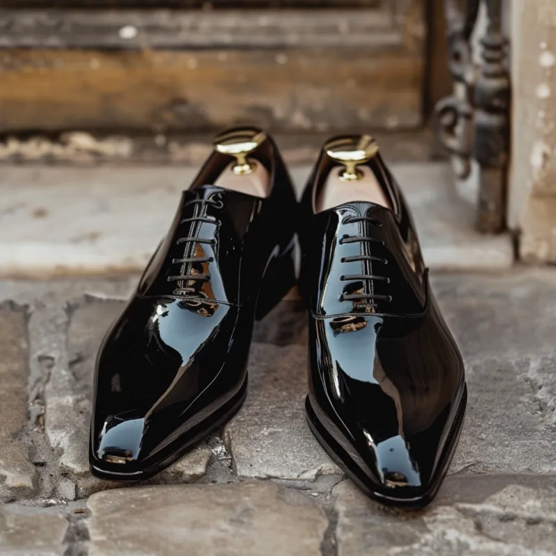 Black Patent Leather Desiderio Lace-Up Pointed Oxford Shoes sold by Costoso Italiano