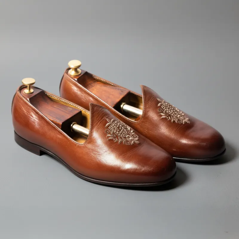 Tan Leather Tana Embroidered Peshawari Jutti Loafers | Wedding Shoes for Groom | Shoes for Haldi Mehendi Sangeet sold by Costoso Italiano