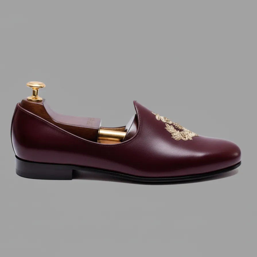 Burgundy Leather Tana Peshawari Hand Work Embroidered Zardozi Jutti Loafers | Wedding Shoes for Groom | Shoes for Haldi Mehendi Sangeet sold by Costoso Italiano product image thumbnail 4