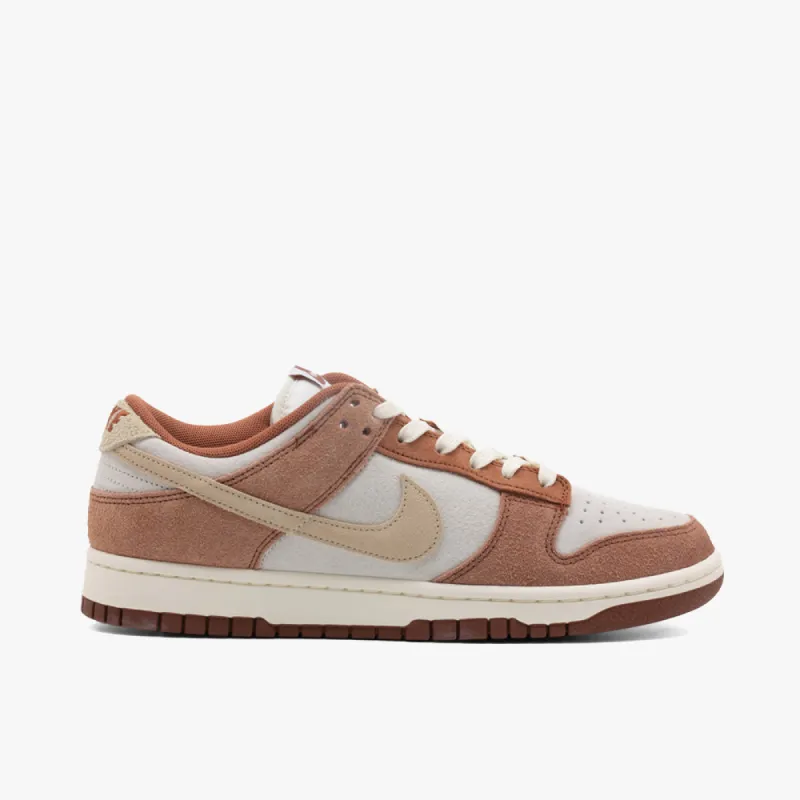 Nike Dunk Low Retro Premium Medium Curry / Sail sold by Livestock