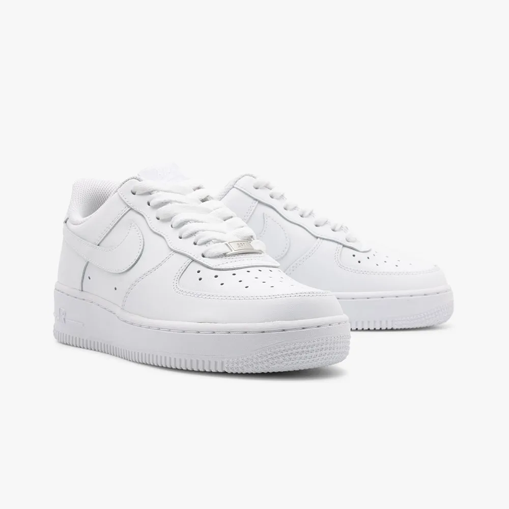 Nike Women's Air Force 1 '07 / White sold by Livestock product image thumbnail 3