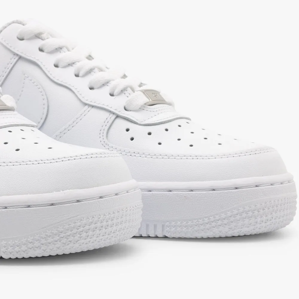 Nike Women's Air Force 1 '07 / White sold by Livestock product image thumbnail 5