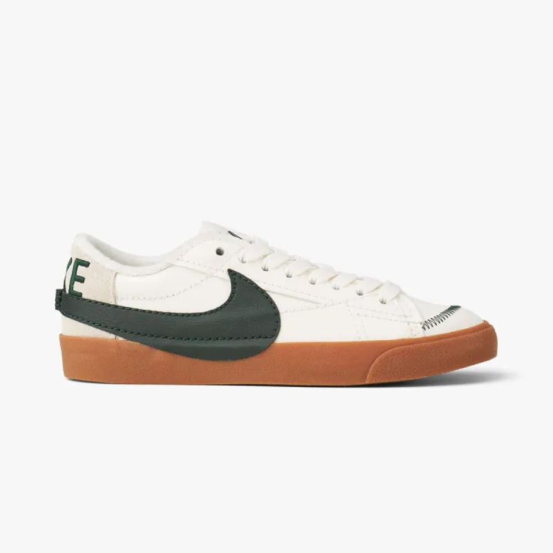 Nike Blazer Low '77 Jumbo Varsity Sail / Pro Green - Gum Medium Brown sold by Livestock