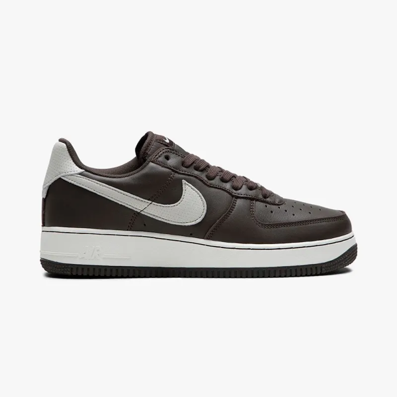 Nike Air Force 1 '07 Craft Dark Chocolate / Light Bone - Sail sold by Livestock