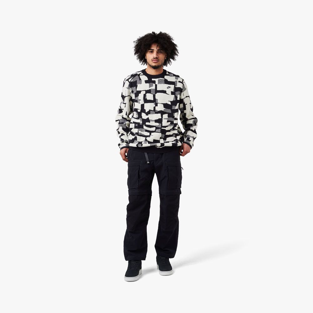 Nike Sportswear Engineered Crewneck Black / Cashmere sold by Livestock product image thumbnail 8