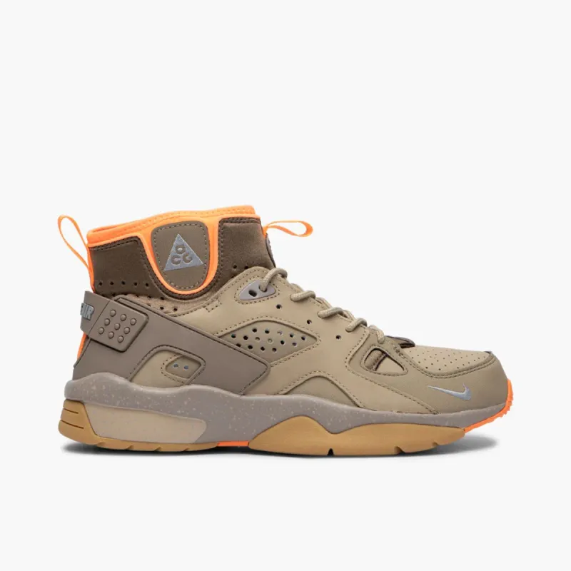 Nike ACG Air Mowabb Limestone / Reflect Silver - Khaki sold by Livestock