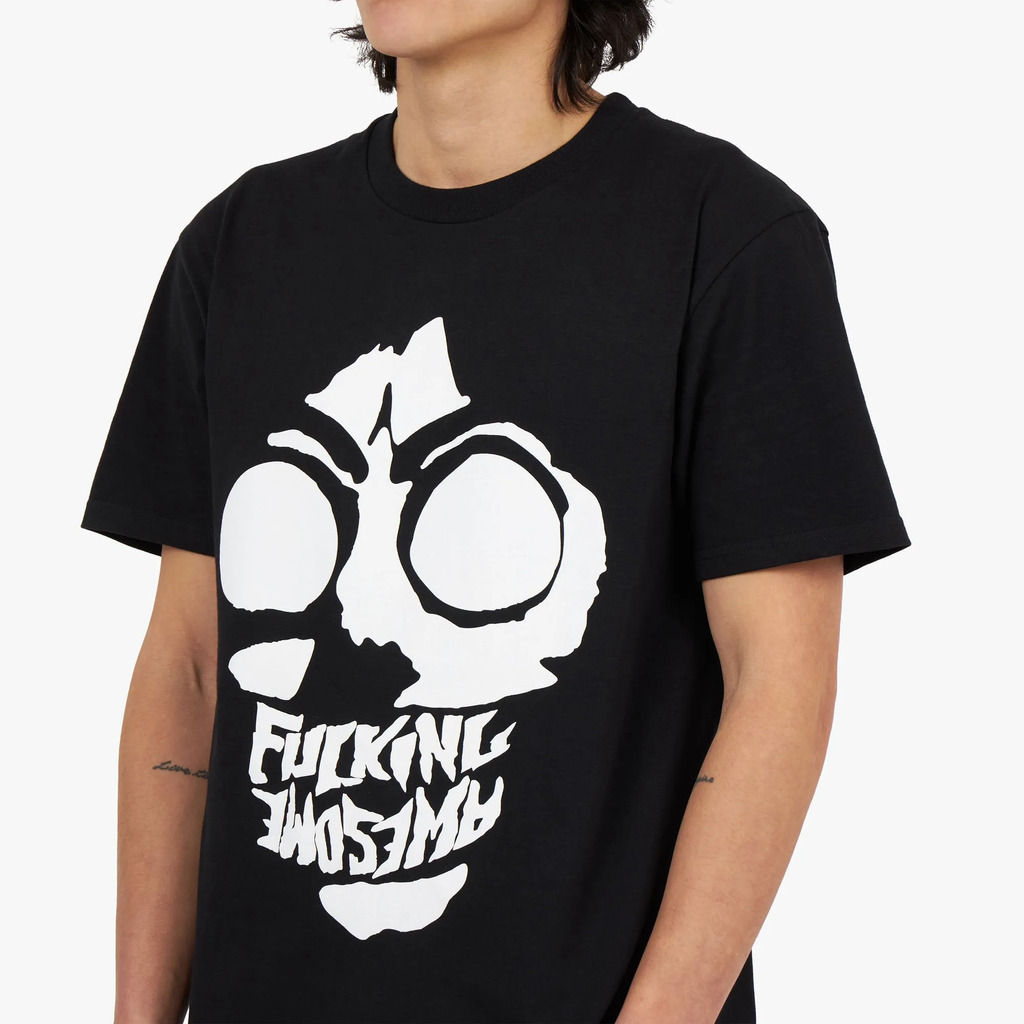 【FUCKING AWESOME】 FANGS TEE BLACK Fucking Awesome - Fangs Tee - Black – ARROW & BEAST