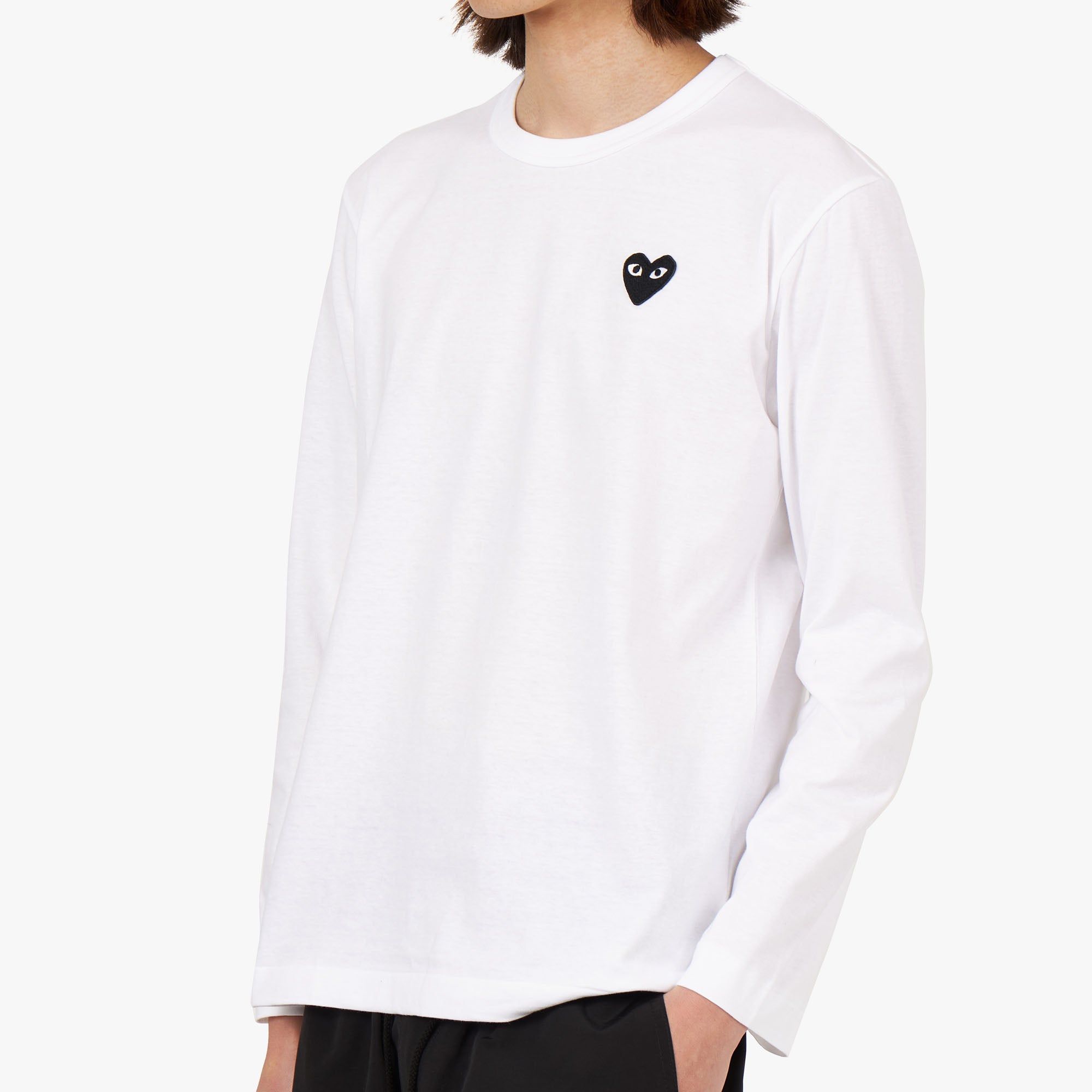 COMME des GARÇONS PLAY Black Heart Long Sleeve T-shirt / White sold by Livestock product image thumbnail 4