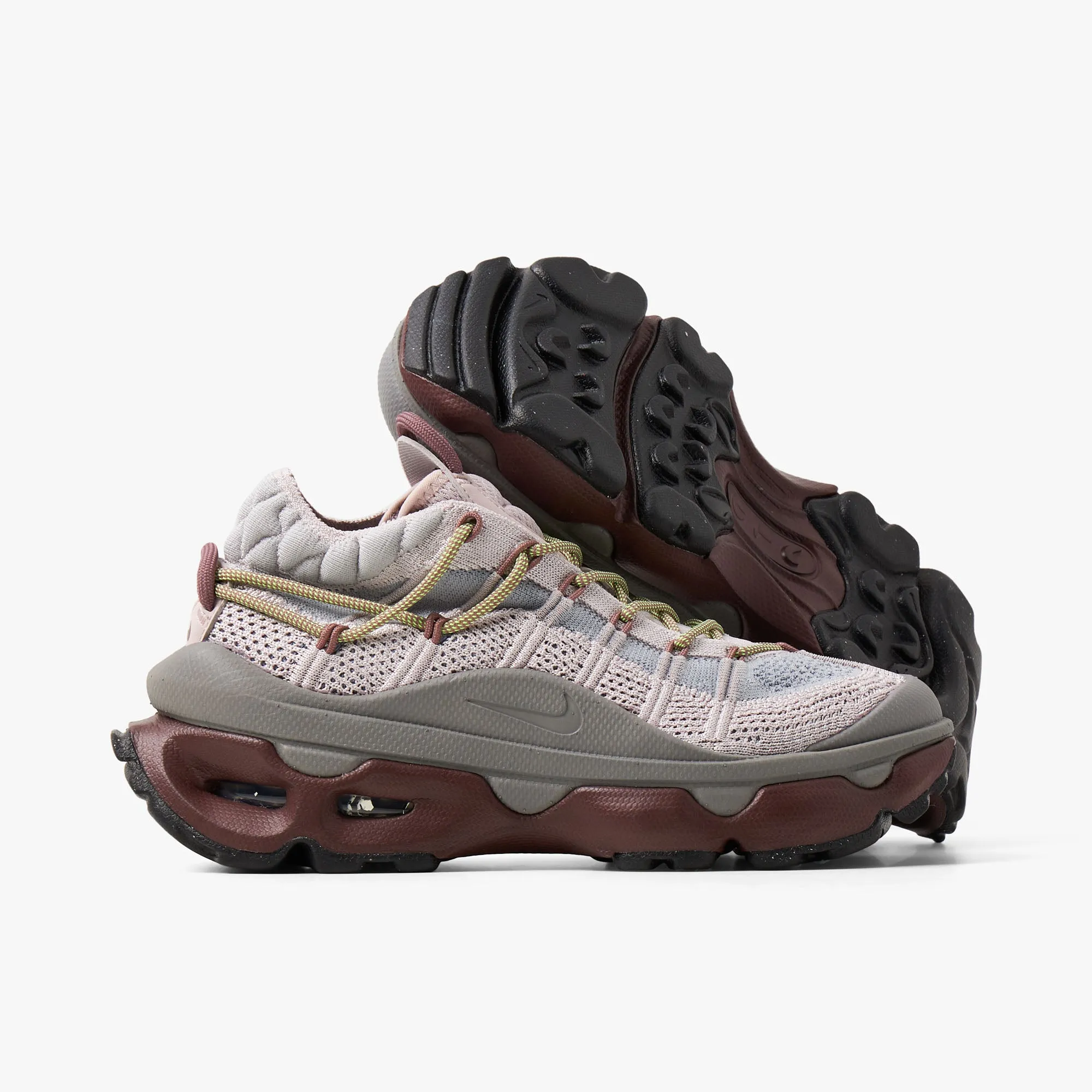 Nike Women's Air Max Flyknit Venture Platinum Violet / Earth - Smokey Mauve sold by Livestock product image thumbnail 2