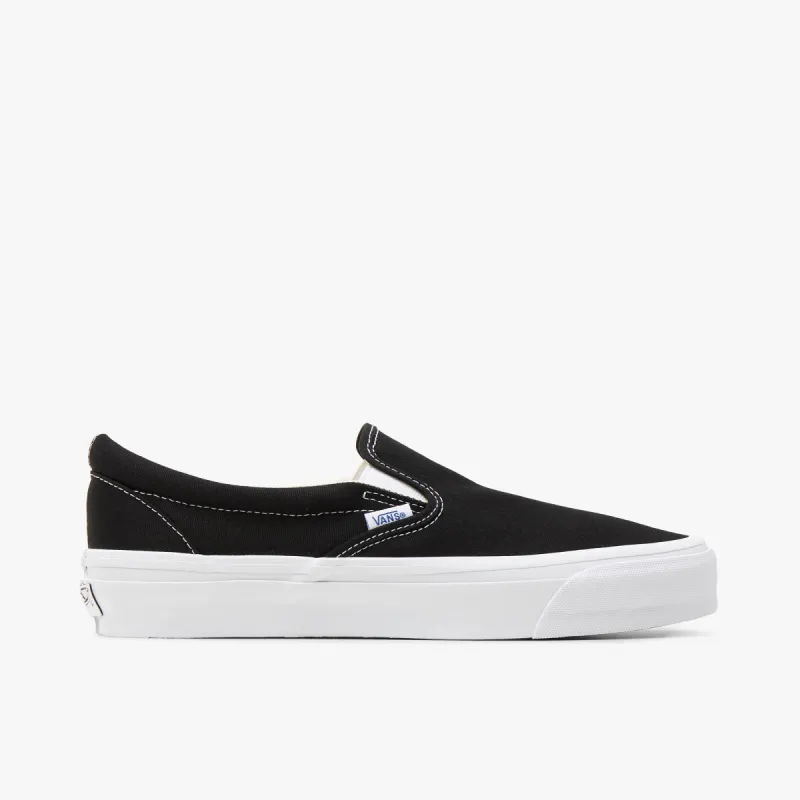 Vans Slip-On Reissue 98 LX Black / White sold by Livestock