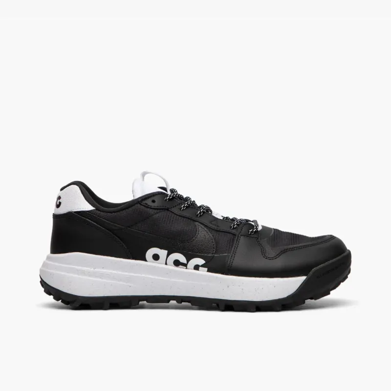 Nike ACG Lowcate Black / White sold by Livestock