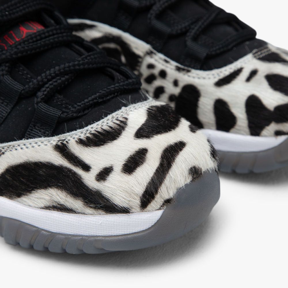 Jordan Women's 11 Retro Black / Gym Red - Sail sold by Livestock product image thumbnail 5