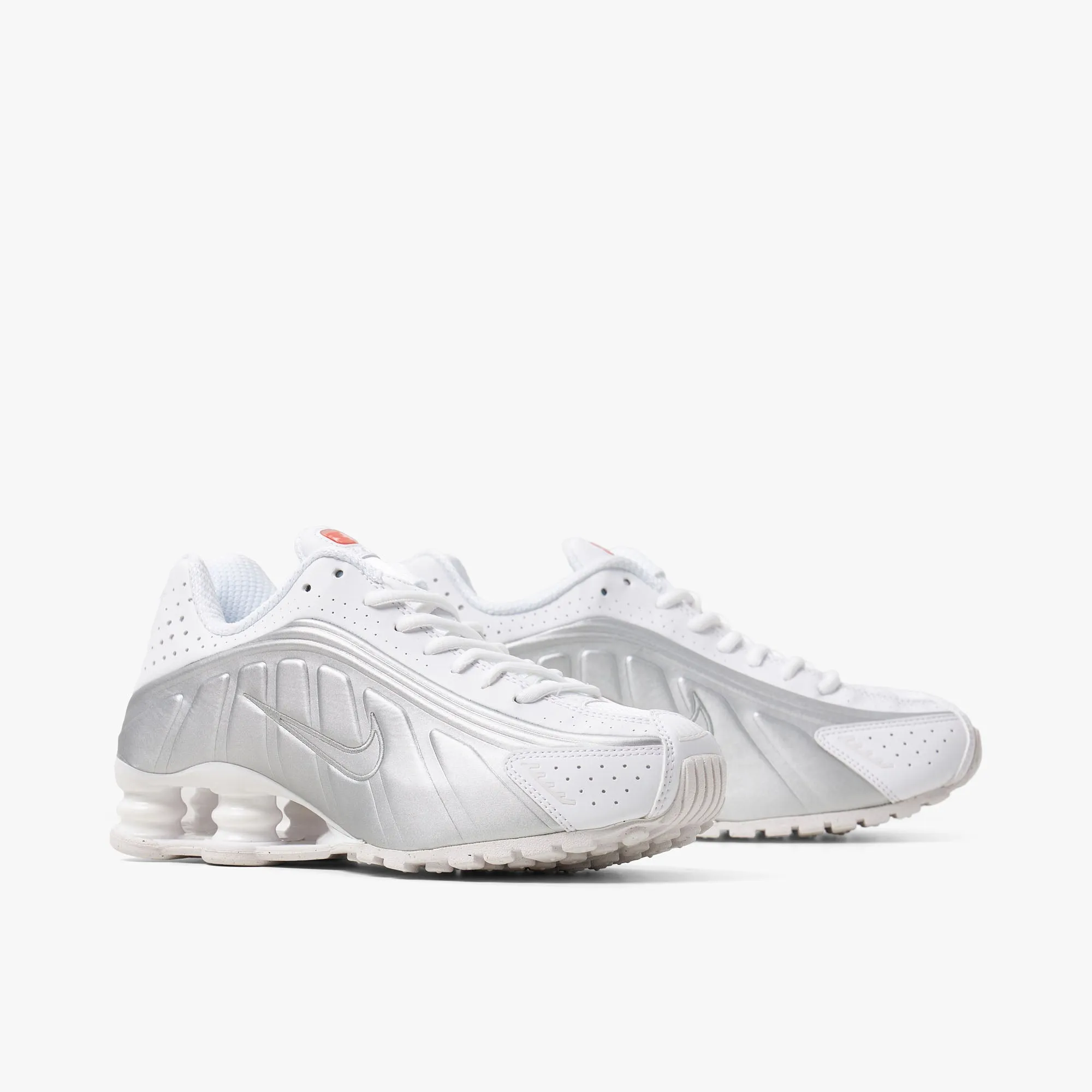 Nike Women's Shox R4 White / White - Metallic Silver sold by Livestock product image thumbnail 3