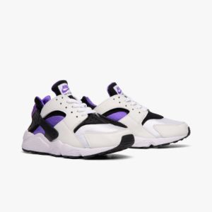 Nike Air Huarache White / Black - Hyper Grape sold by Livestock