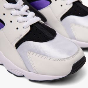 Nike Air Huarache White / Black - Hyper Grape sold by Livestock