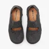 Nike ISPA Universal Black / Black sold by Livestock