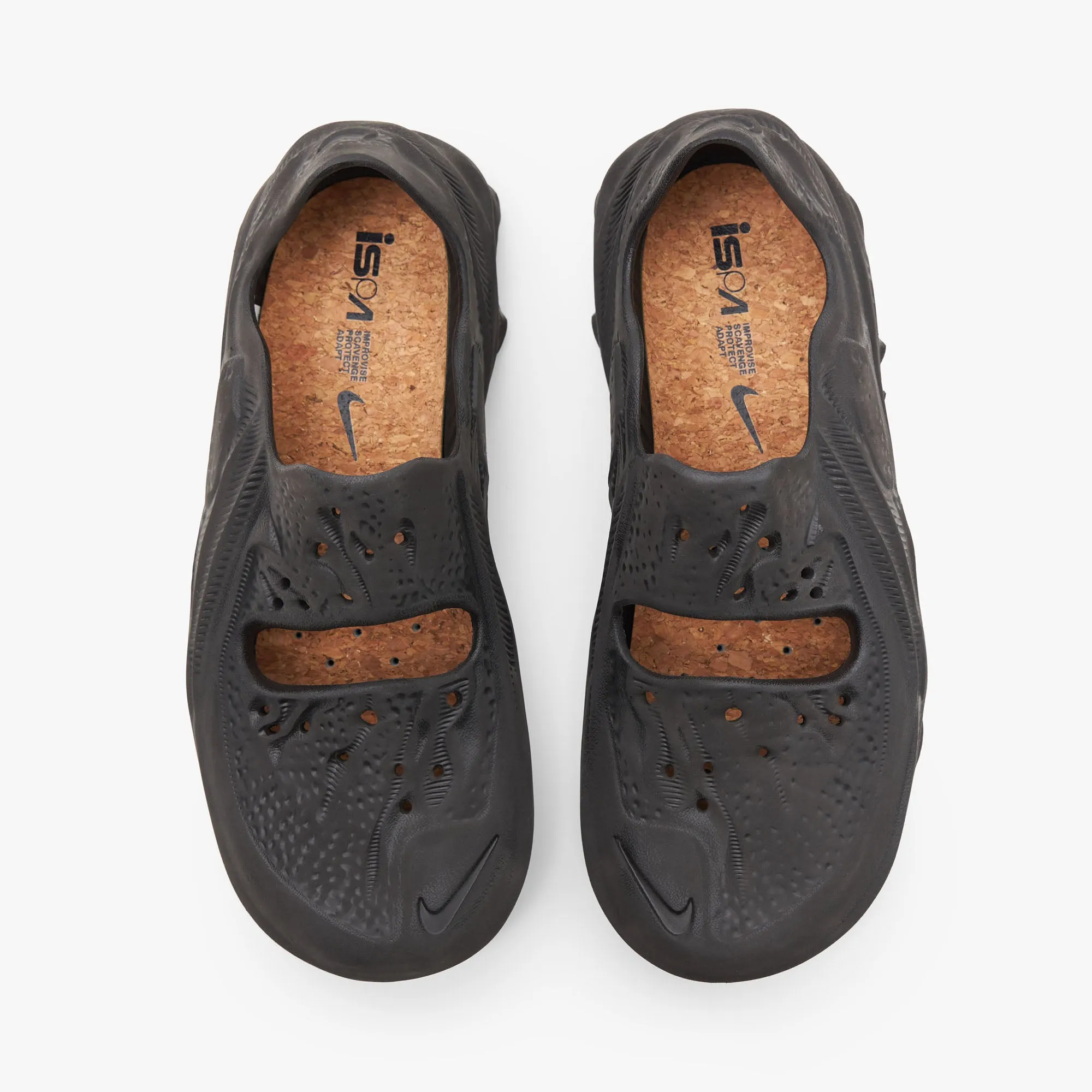 Nike ISPA Universal Black / Black | Parallel