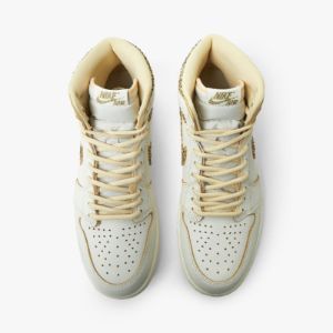Jordan 1 Retro High OG Craft Sail / Pale Vanilla - Black sold by Livestock