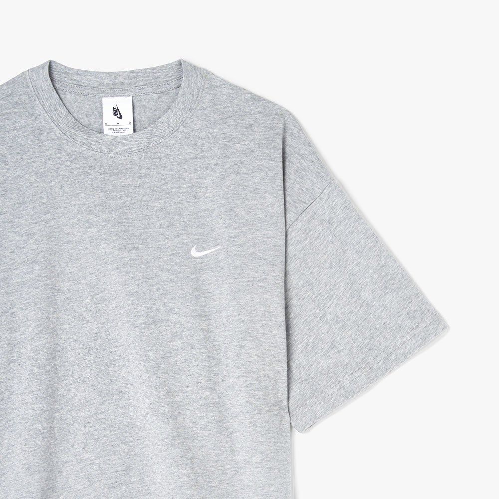 Nike Solo Swoosh T-shirt Dark Heather Grey / White sold by Livestock product image thumbnail 6