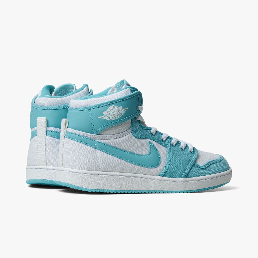 Jordan 1 KO Bleached Aqua / White sold by Livestock product image thumbnail 4