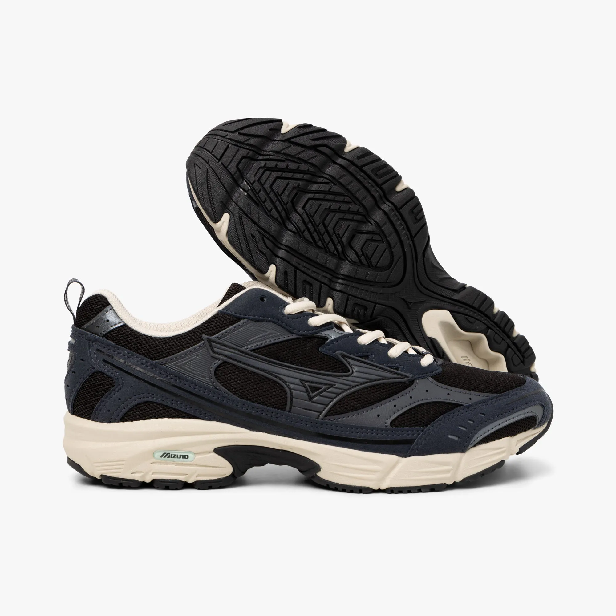 Mizuno MXR Snow Black / Ebony - Icy Morn sold by Livestock product image thumbnail 2