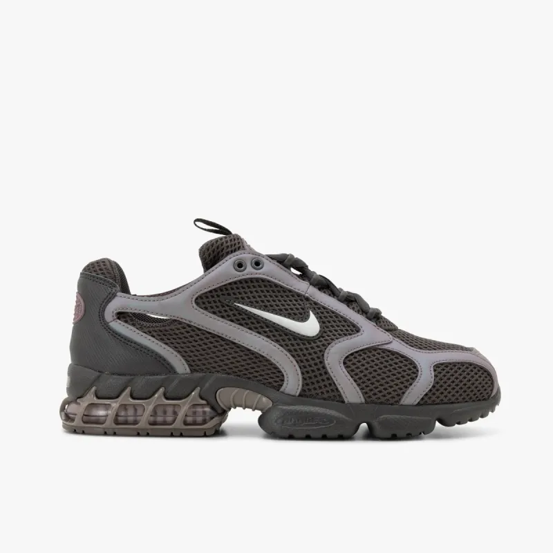 Nike Air Zoom Spiridon Cage 2 / Medium Ash / Metallic Silver - Taupe Grey sold by Livestock