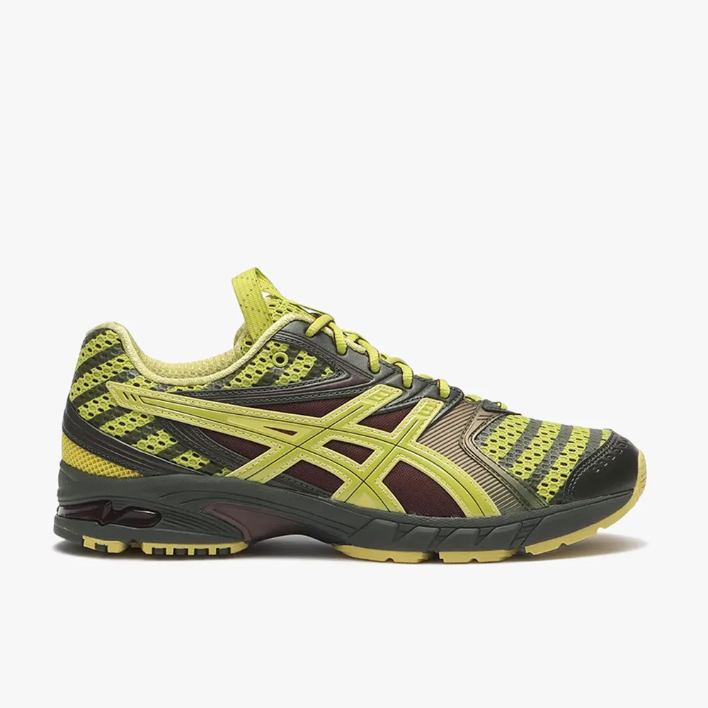ASICS UB9-S GEL-DS Trainer 14 Dark Mustard / Truffle Grey sold by Livestock