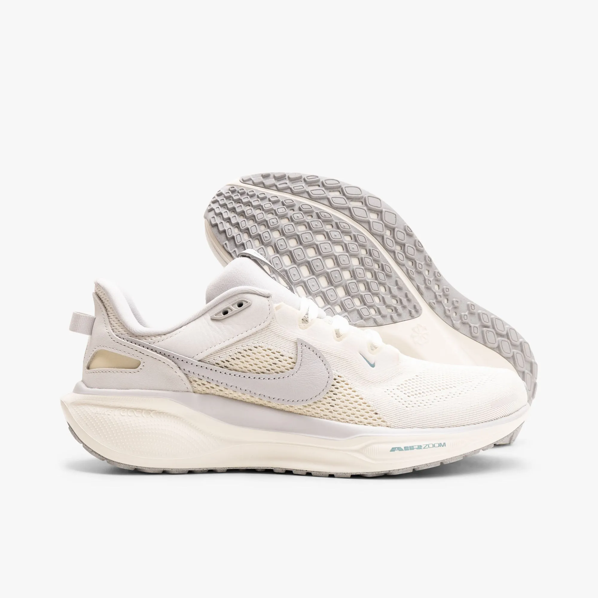 Nike Air Zoom Pegasus 41 SP Ivory / Vast Grey - Coconut Milk sold by Livestock product image thumbnail 2