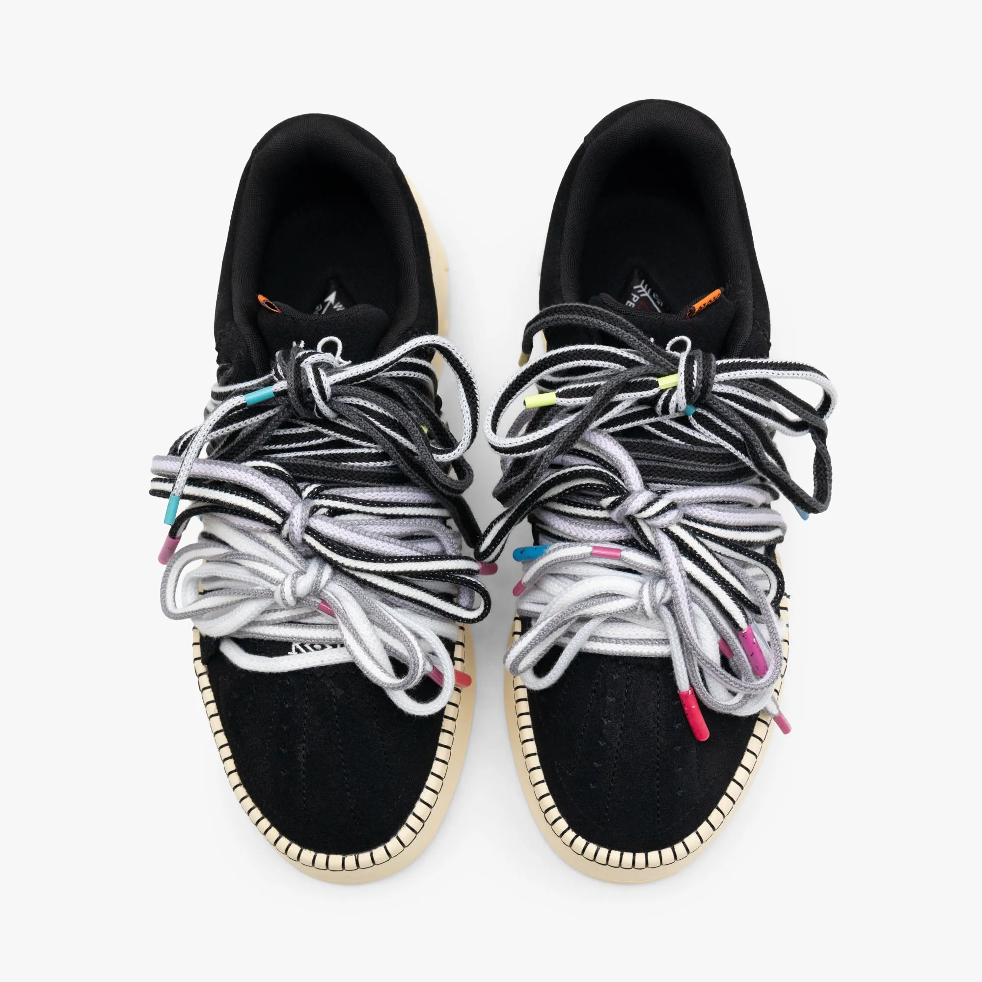 ANTA Hélà Style Black sold by Livestock product image thumbnail 5
