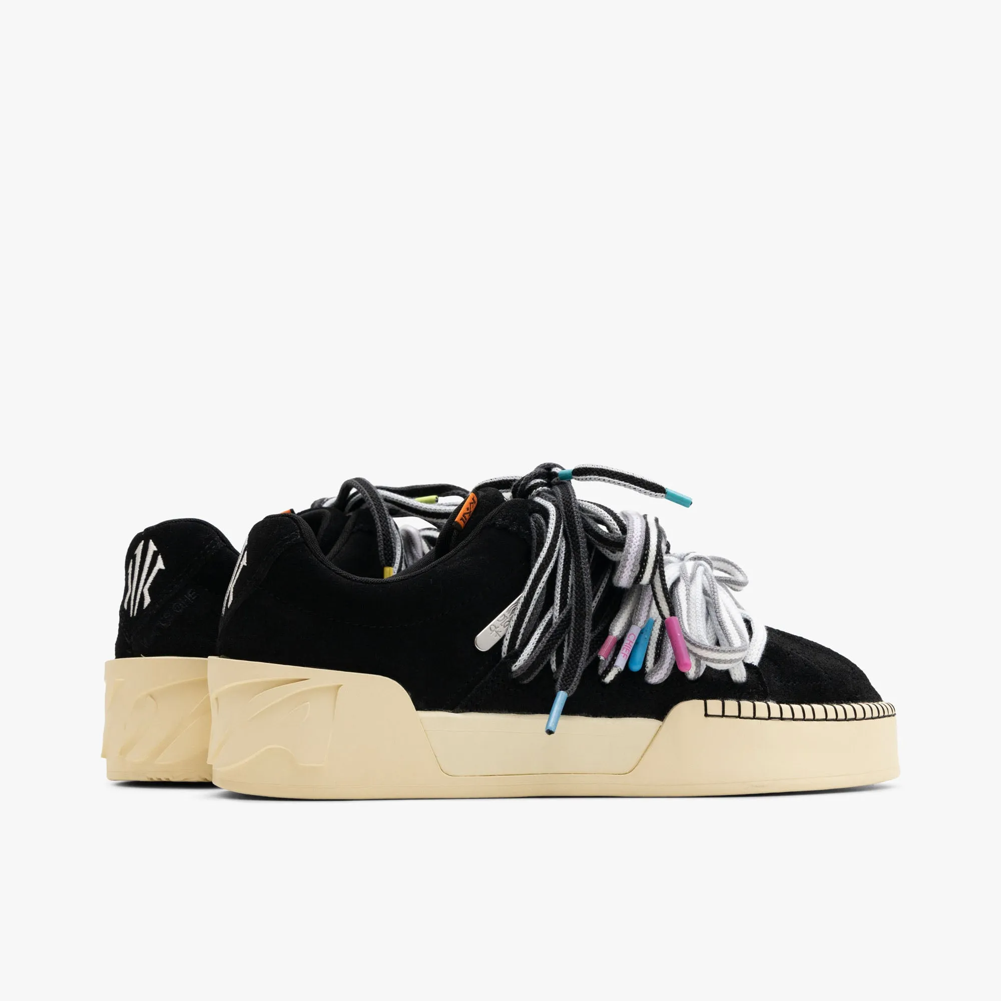 ANTA Hélà Style Black sold by Livestock product image thumbnail 4