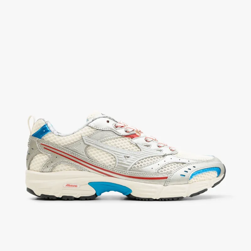 Mizuno MXR "Osaka" Pristine / High Risk Red sold by Livestock