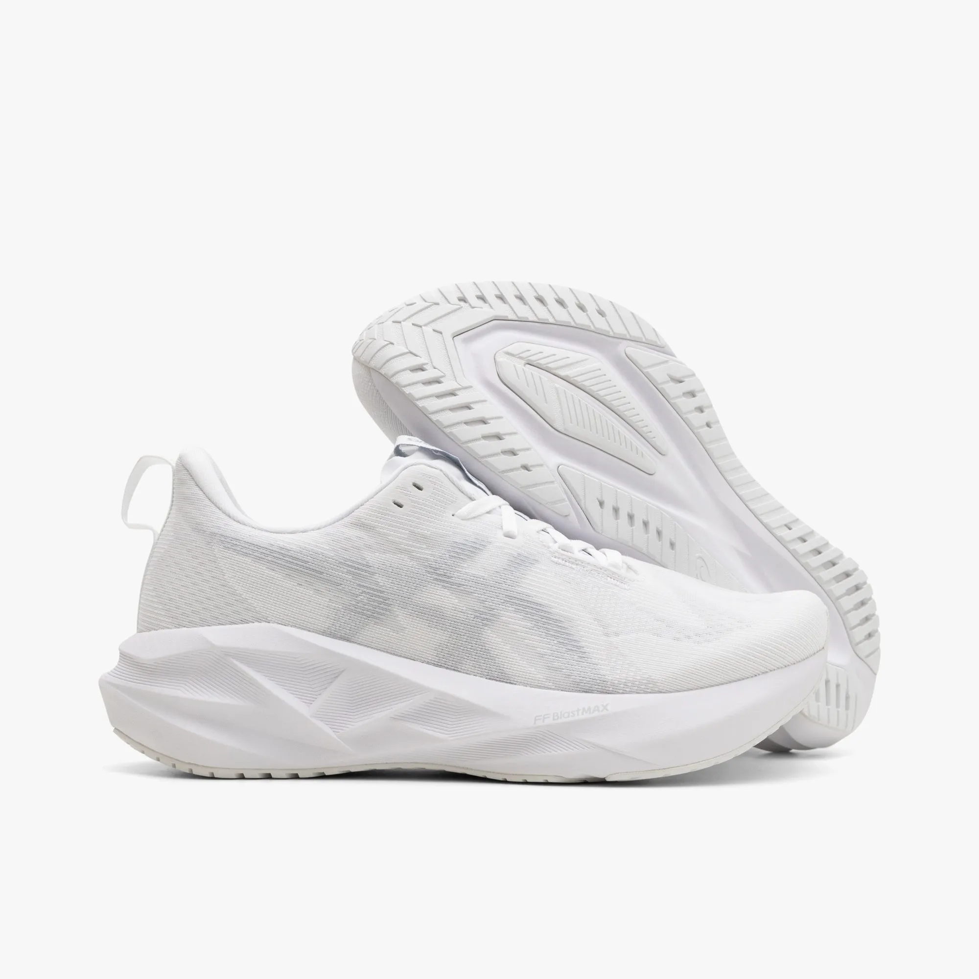 ASICS Novablast 5 White / Piedmont Grey sold by Livestock product image thumbnail 2