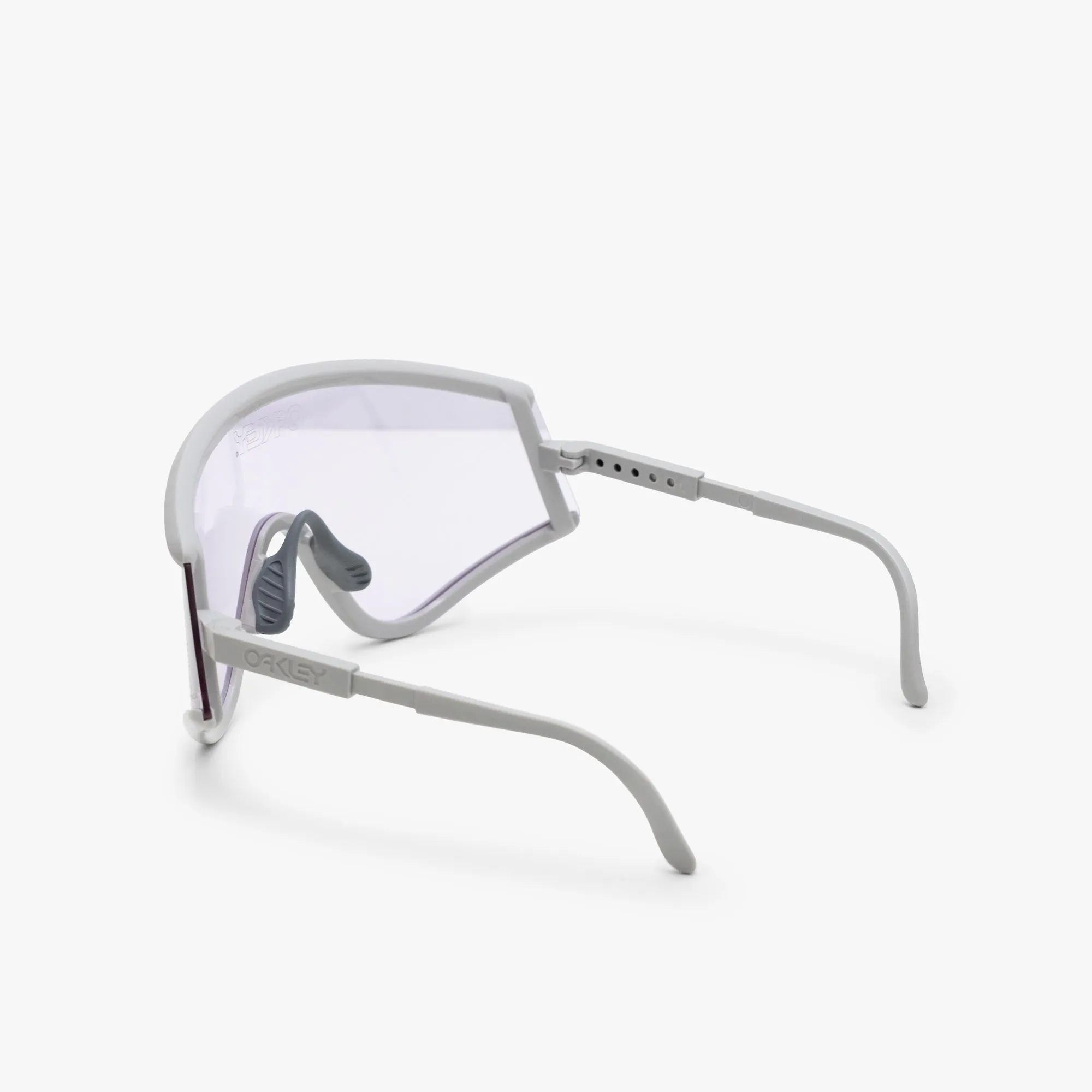Oakley MUZM Eyeshade Cool Grey / Prizm Low Light sold by Livestock product image thumbnail 2