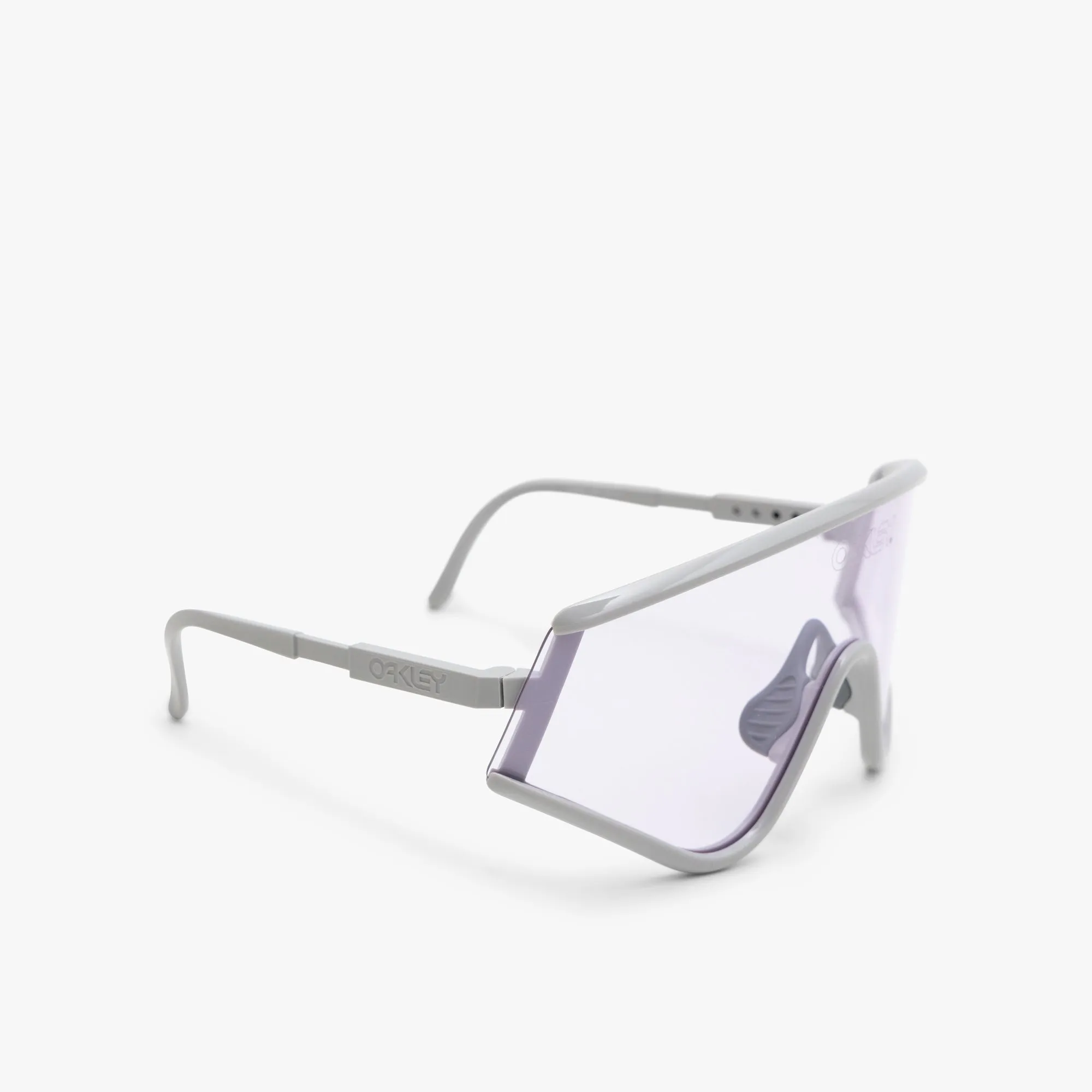 Oakley MUZM Eyeshade Cool Grey / Prizm Low Light sold by Livestock product image thumbnail 3