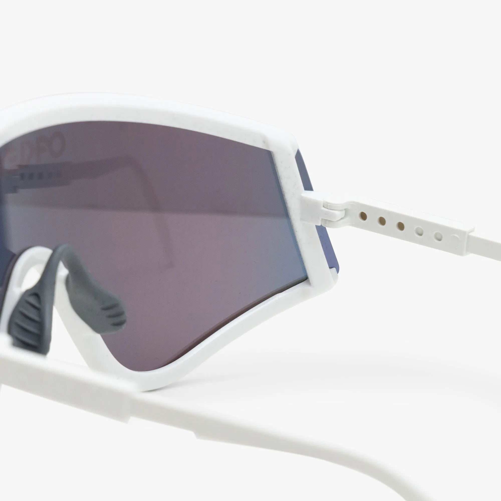 Oakley MUZM Eyeshade White / Prizm Road sold by Livestock product image thumbnail 4