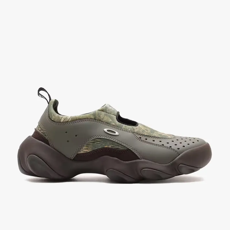 美品 OAKLEY FACTORY TEAM FLESH SANDAL 箱あり Oakley Factory Team Men's Flesh Sandal in Green/Lemon Oakley