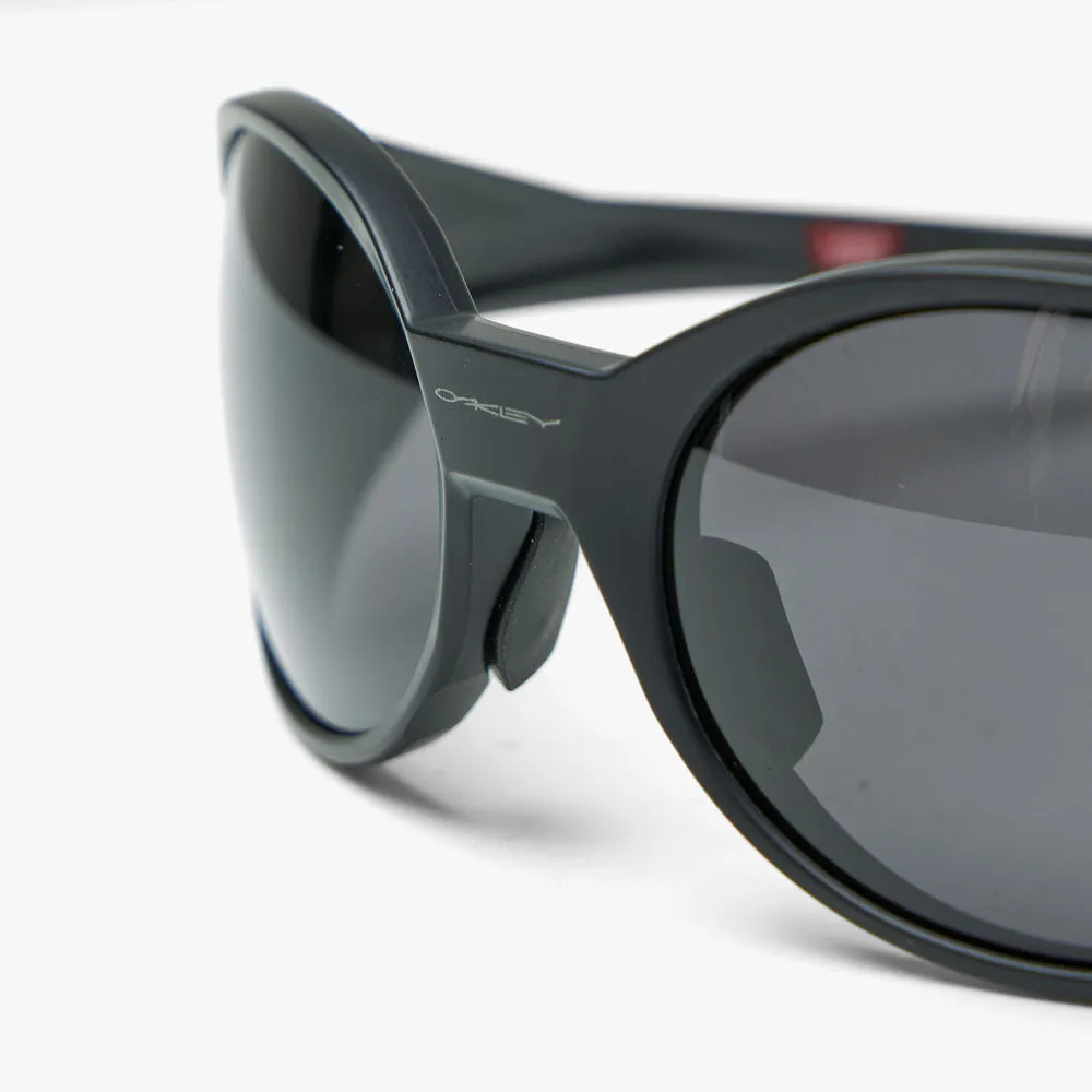 Oakley Eye Jacket Redux Sunglasses Matte Black / Prizm Grey sold by Livestock product image thumbnail 5
