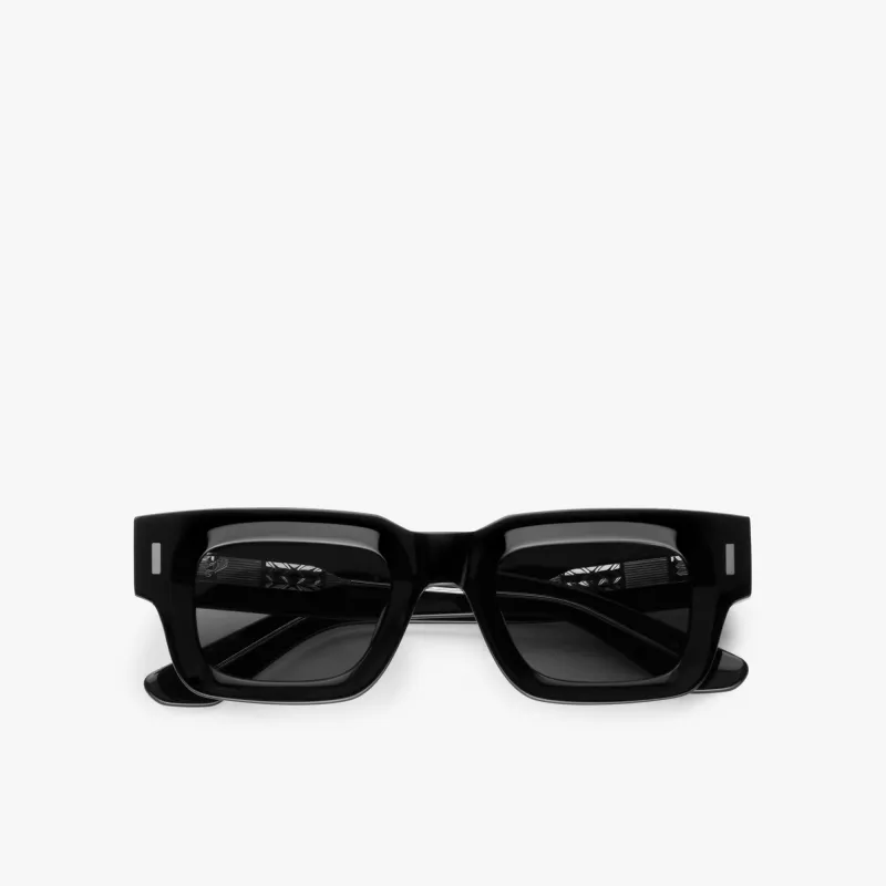 AKILA Ares Black / Black sold by Livestock