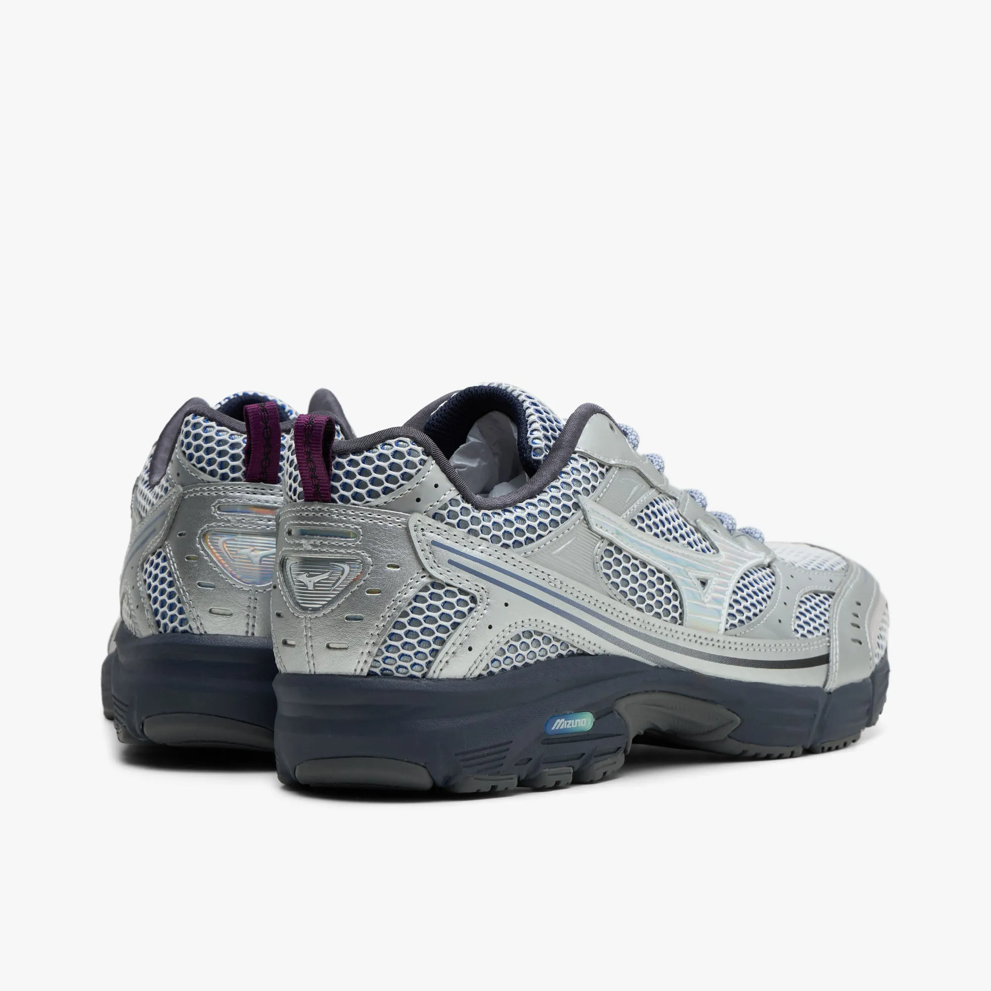 Mizuno MXR / Silver sold by Livestock product image thumbnail 4