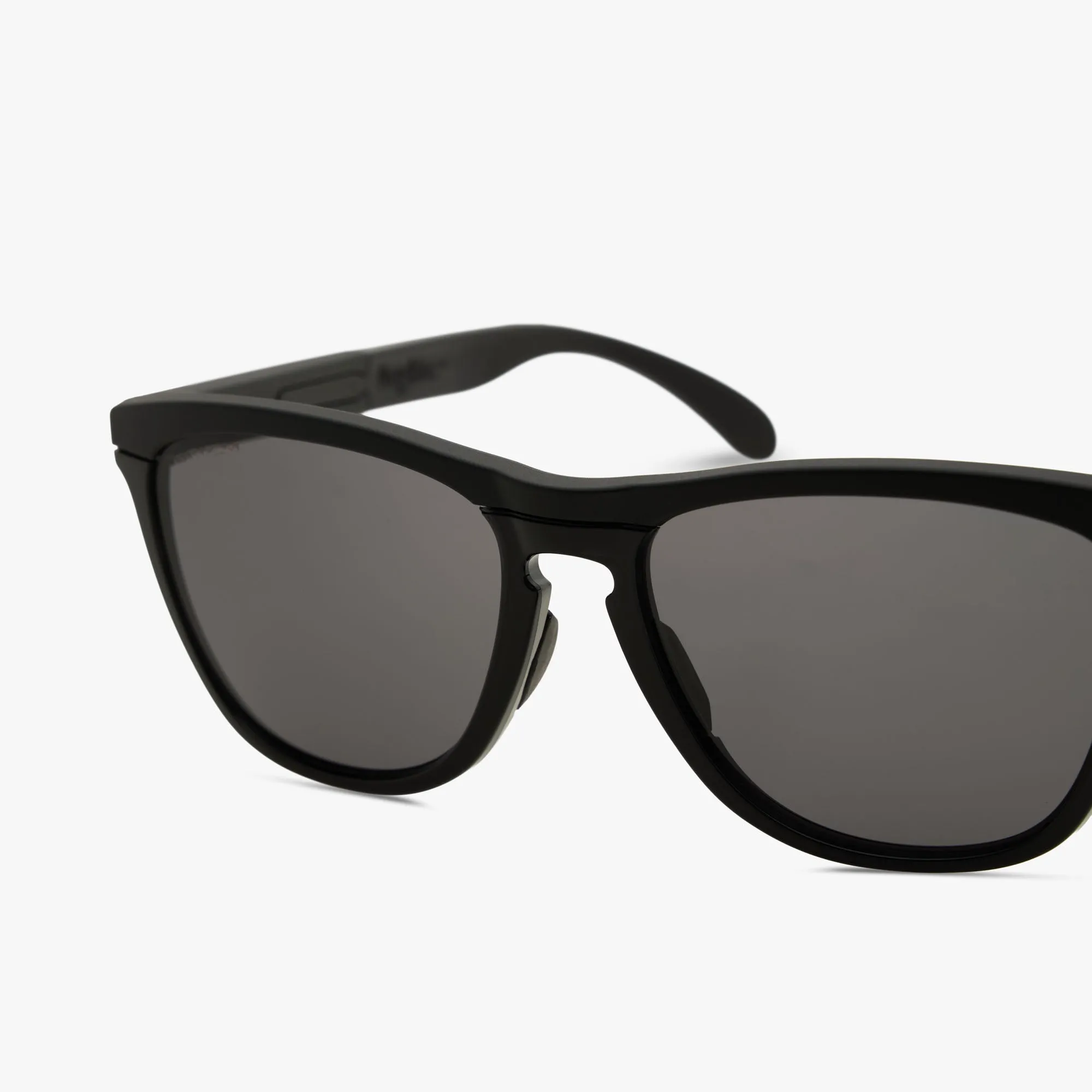 Oakley Frogskins Range XL Black / Prizm Grey sold by Livestock product image thumbnail 2