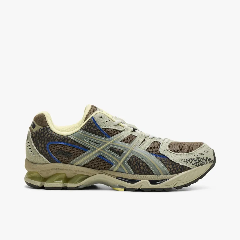 ASICS x Eighteen East GEL-Nimbus 10.1 Canteen / Abbey Stone sold by Livestock