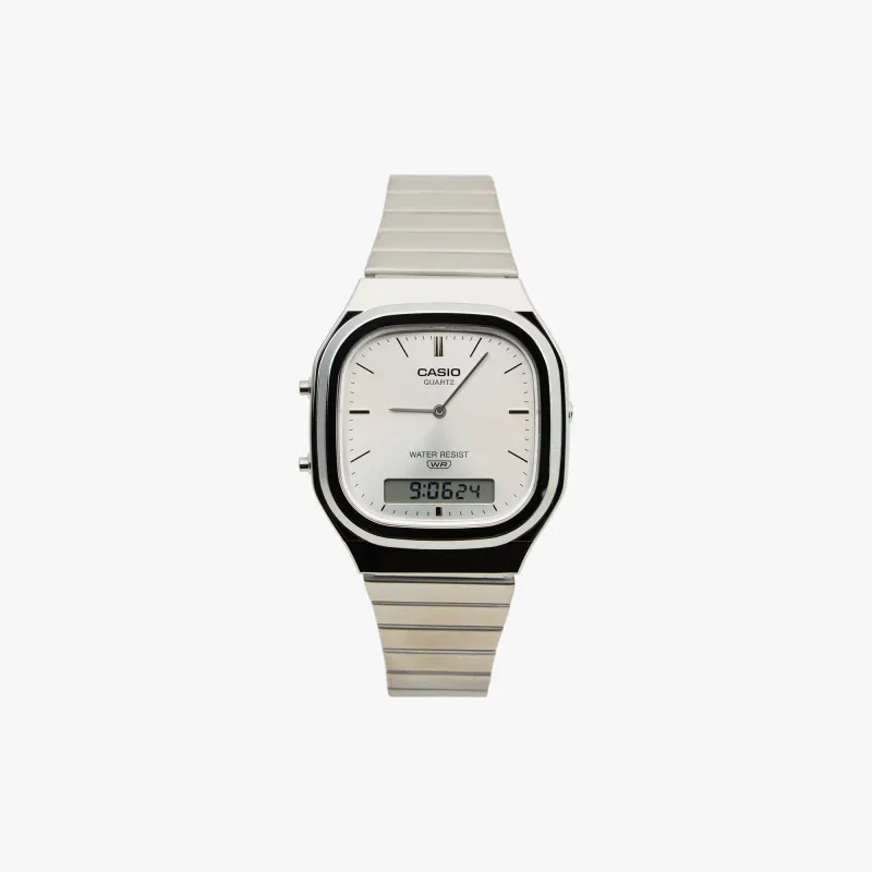 Casio AQ-240E-7ACF / Silver sold by Livestock