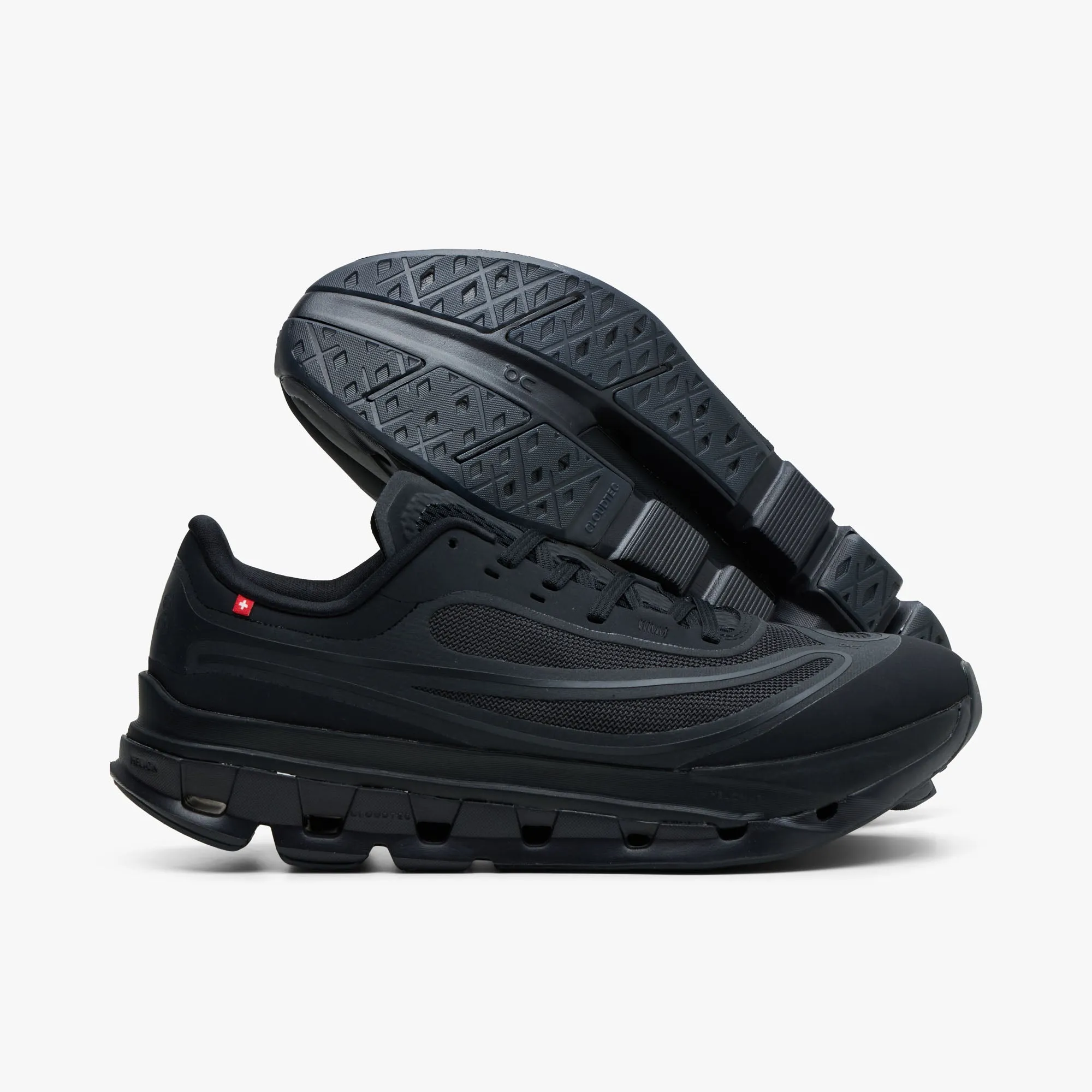 On Cloudflow 5 AD Black / Magnet sold by Livestock product image thumbnail 2