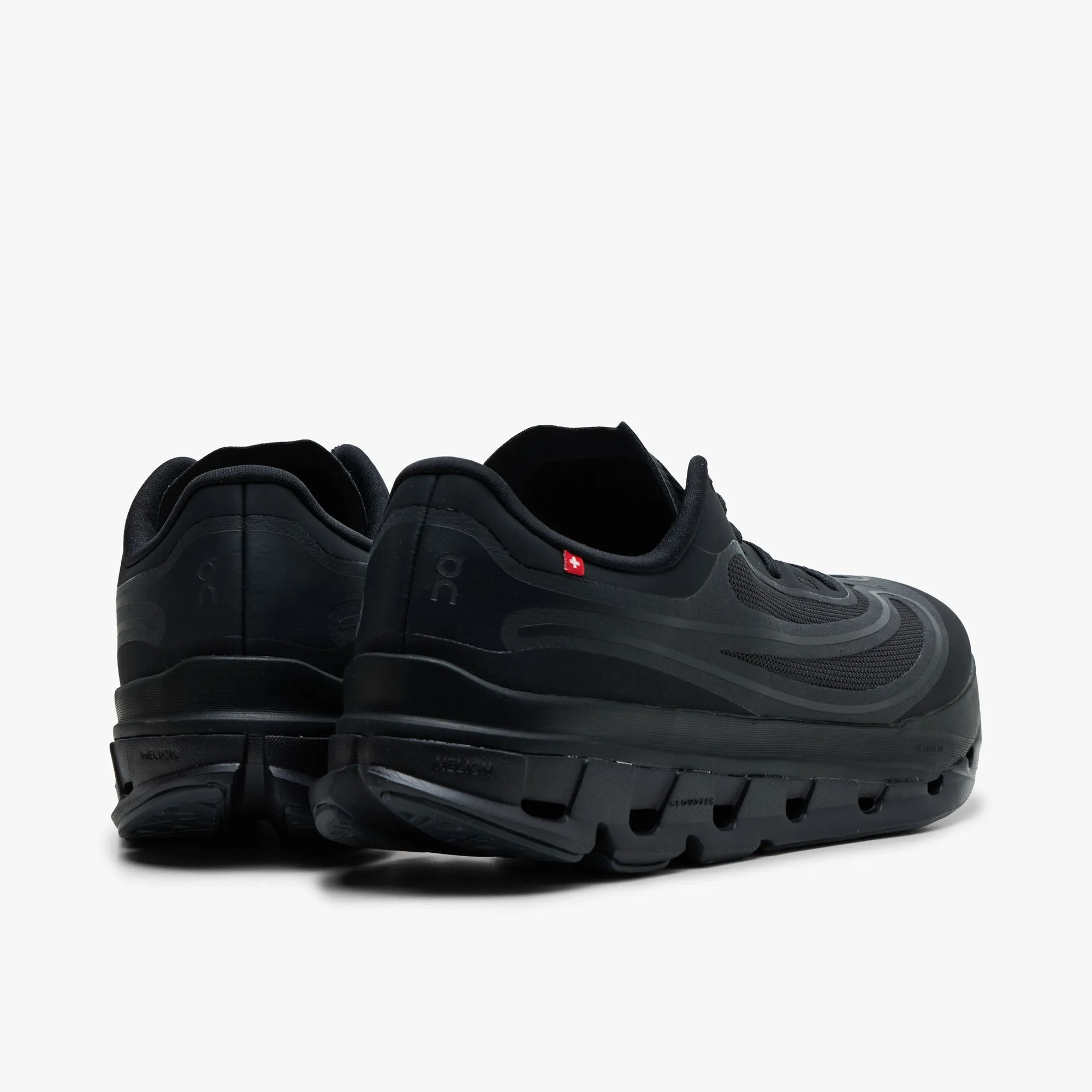 On Cloudflow 5 AD Black / Magnet sold by Livestock product image thumbnail 4