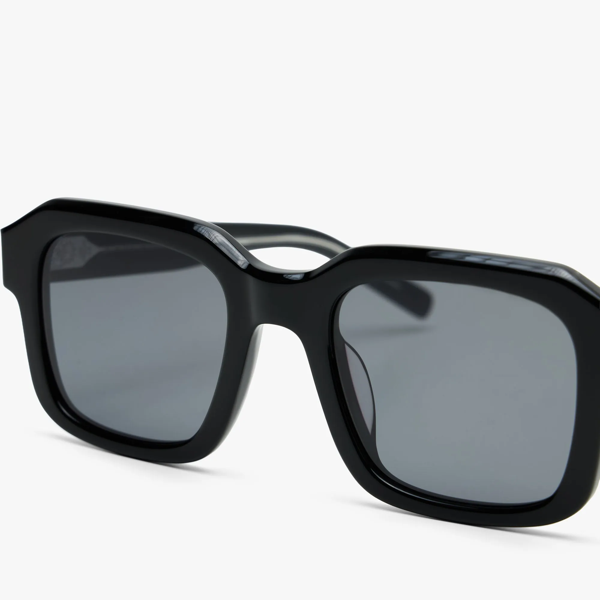 AKILA Vera Black / Black sold by Livestock product image thumbnail 3